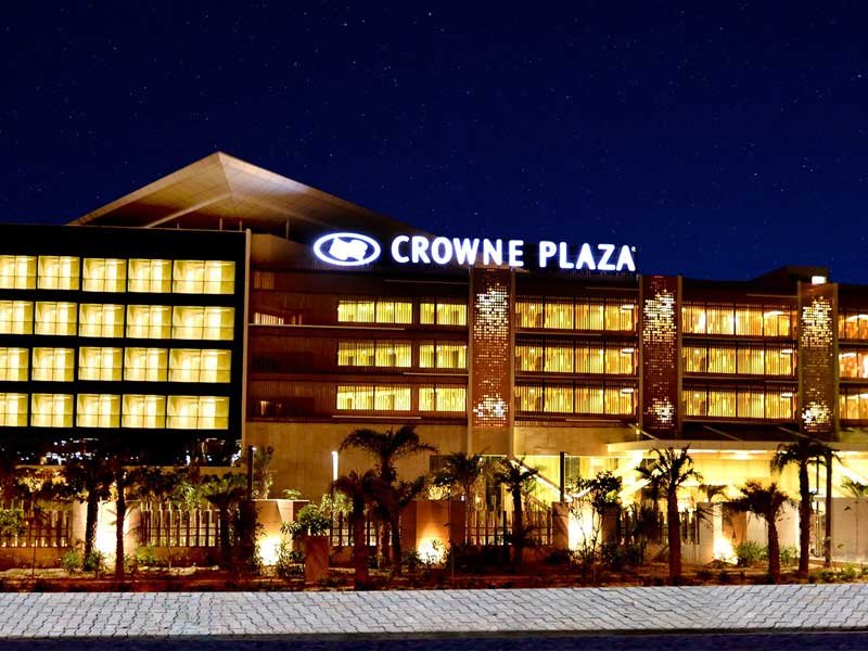 Crowne Plaza Hotel Escorts